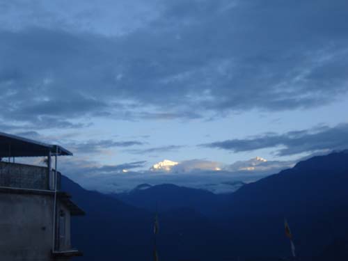 Sunrise over Kangchenjunga in Pelling 2